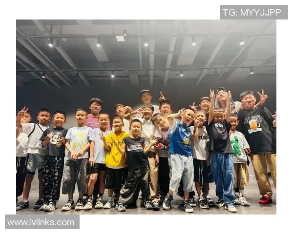 广州街舞队如何引领技术变革掀起热议与潮流新风尚 广州街舞队如何引领技术变革掀起热议与潮流新风尚